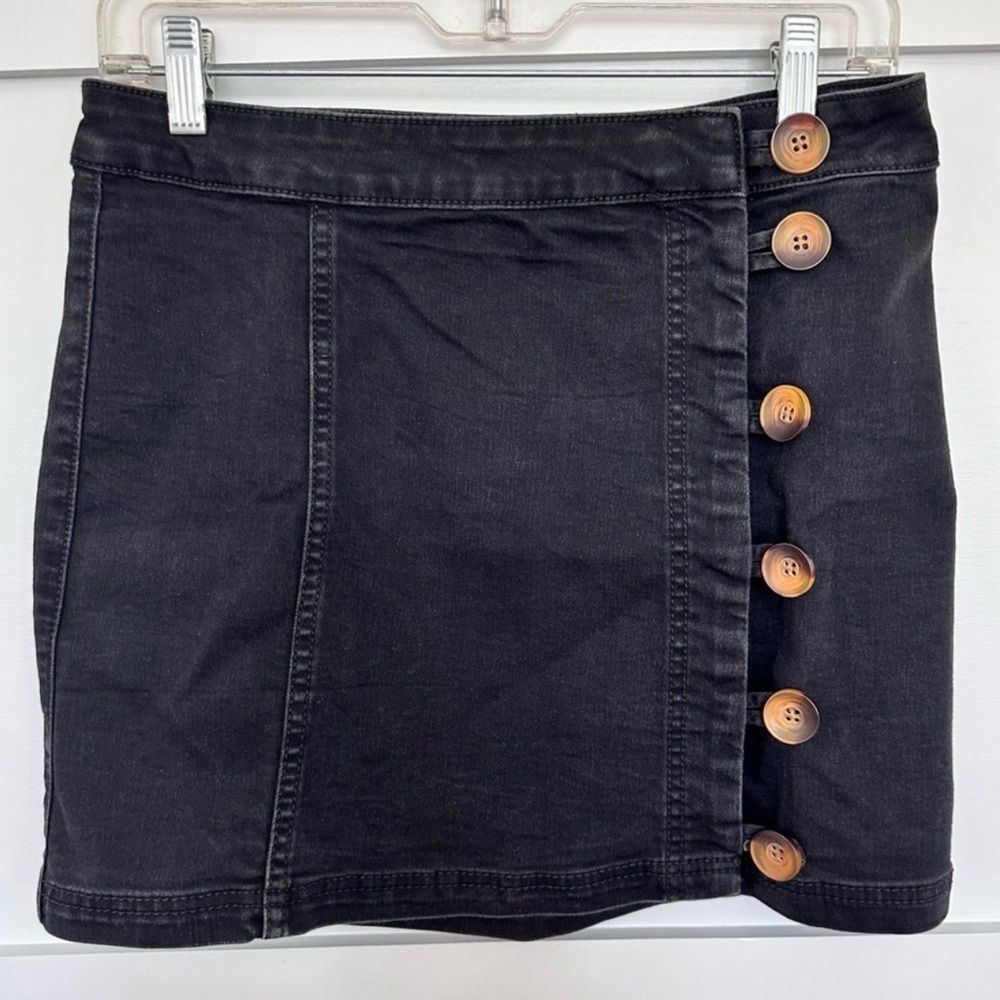 NWOT Free People Little Daisies Black Button-Front Mini Skirt Size 8 - Picture 12 of 12